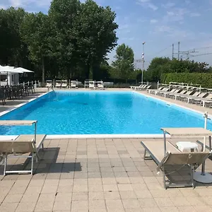  Apartment The Riverside Italy