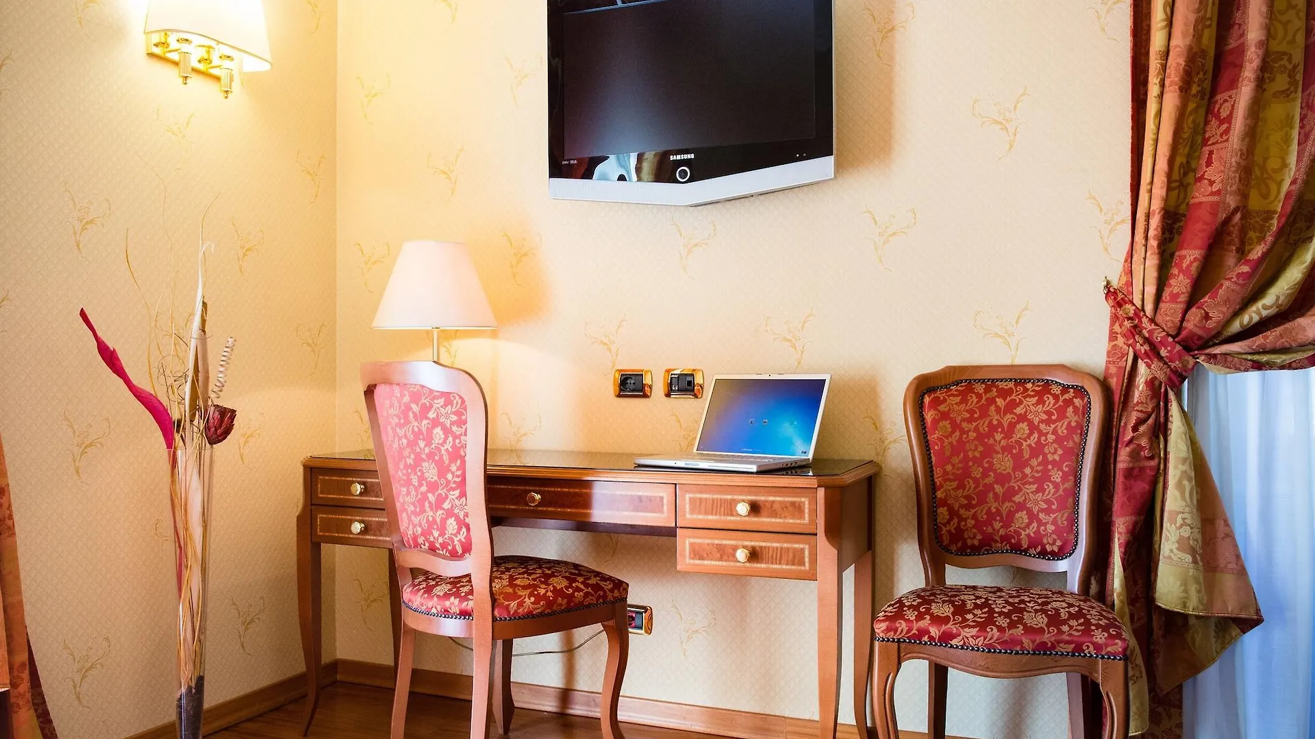 Hotel Amadeus Rome